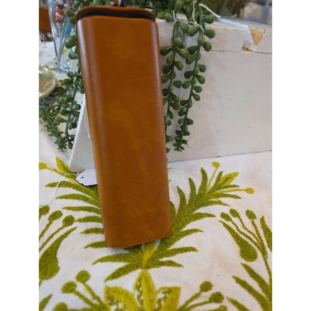Arbor The Eyewear Co Glasses Case Brown